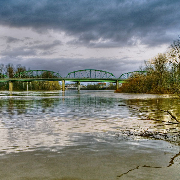 Protect the floodplain